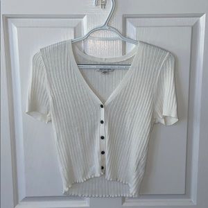 AMERICAN EAGLE button up crop top